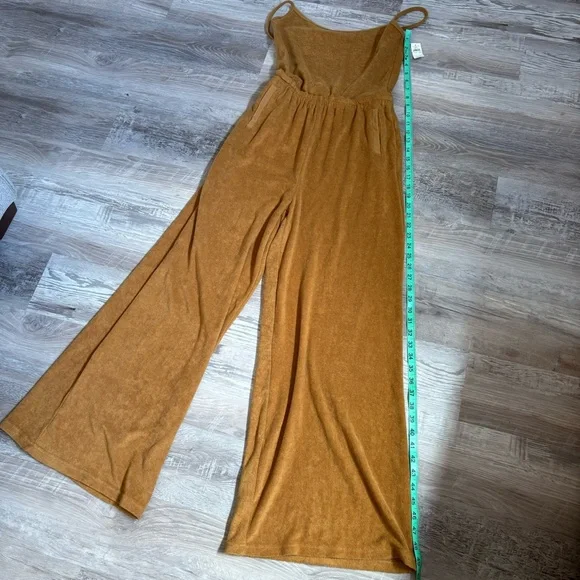 OFFLINE by Aerie Wide-Leg Jumpsuit Size XS Camel Color NWT - Picture 5 of 11